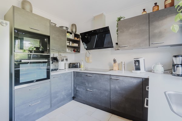 Medium property photo - Akeleistraat 11, 3202 GA Spijkenisse